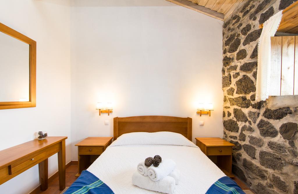 Casa Do Alambique Guest House Santa Luzia  Ngoại thất bức ảnh