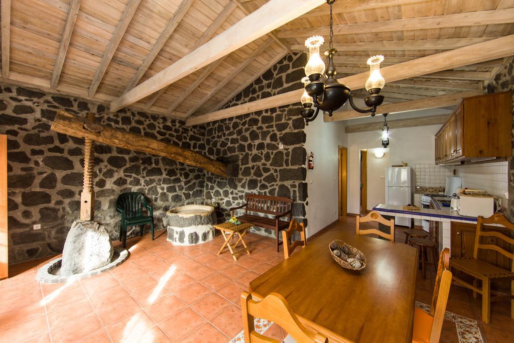 Casa Do Alambique Guest House Santa Luzia  Ngoại thất bức ảnh